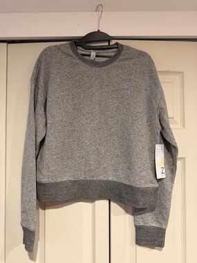 Zella Heather Gray Crewneck Sweatshirt